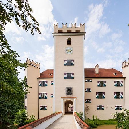 ארנסטורף Schlossparkhotel Mariakirchen מראה חיצוני תמונה
