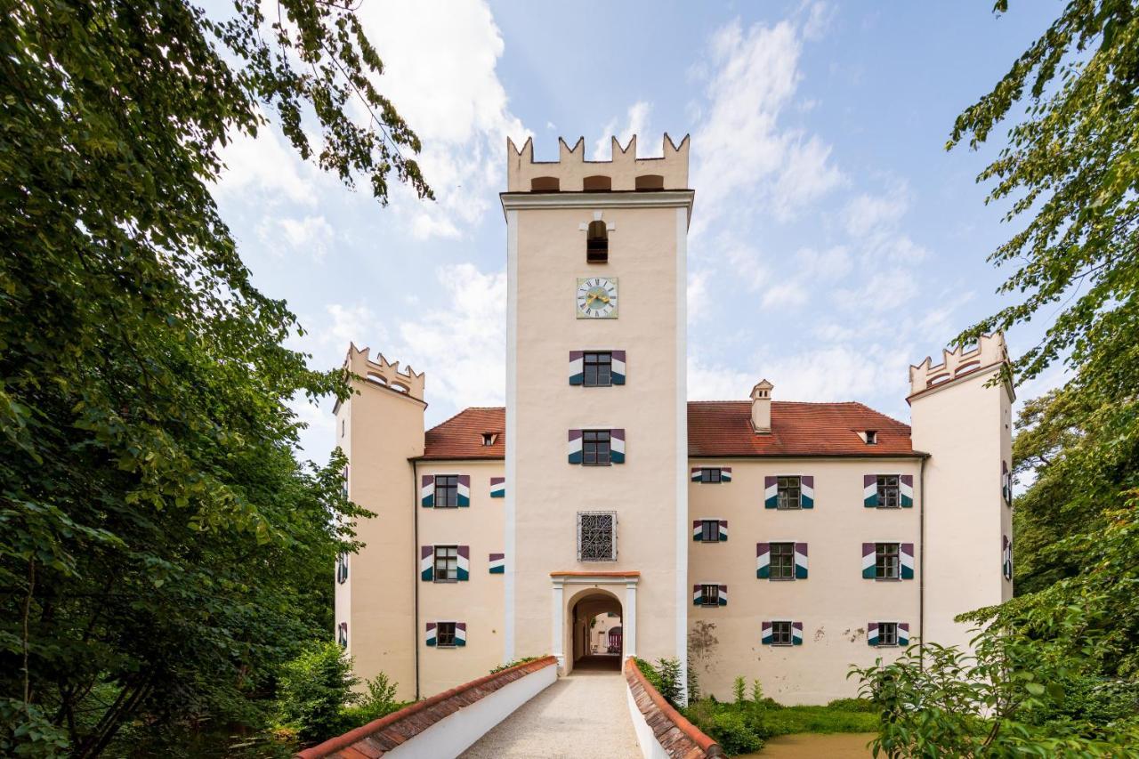 ארנסטורף Schlossparkhotel Mariakirchen מראה חיצוני תמונה