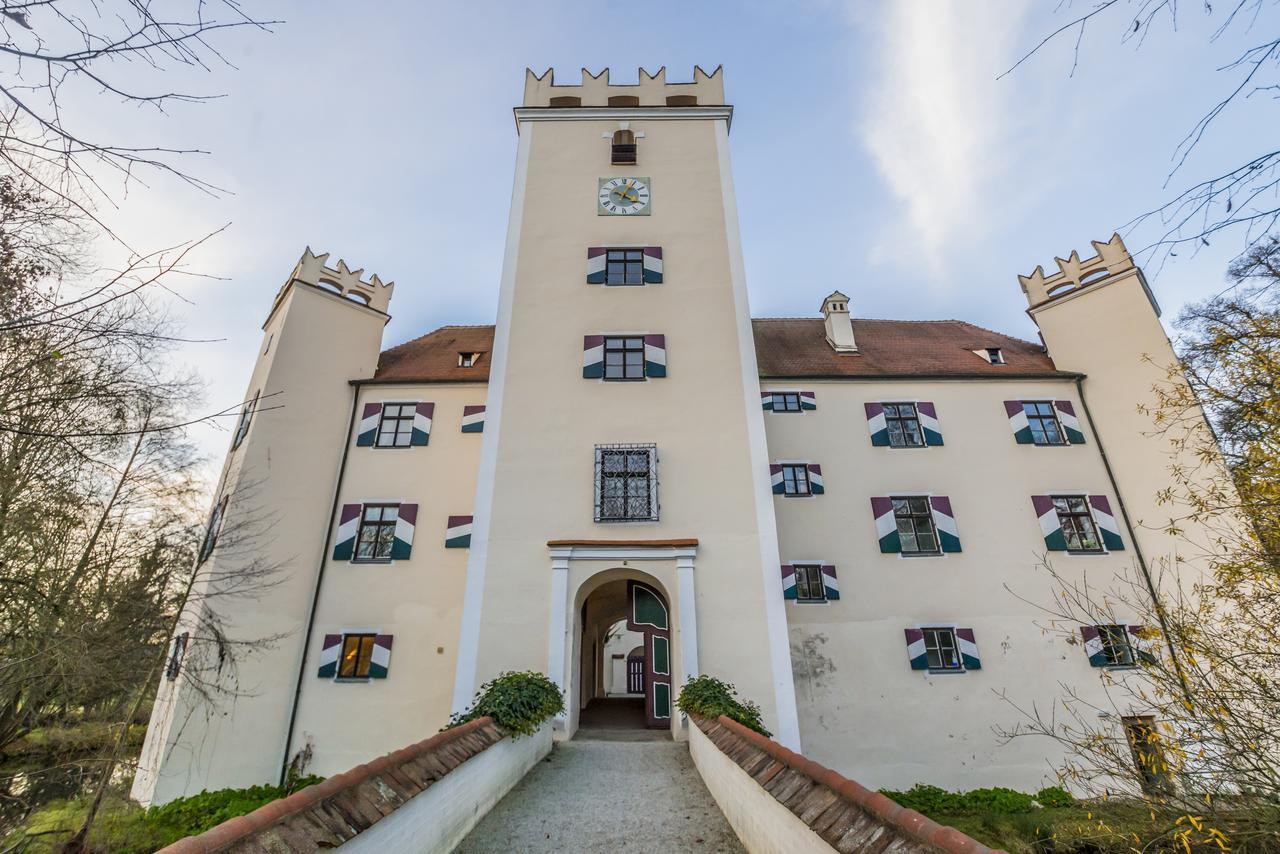 ארנסטורף Schlossparkhotel Mariakirchen מראה חיצוני תמונה