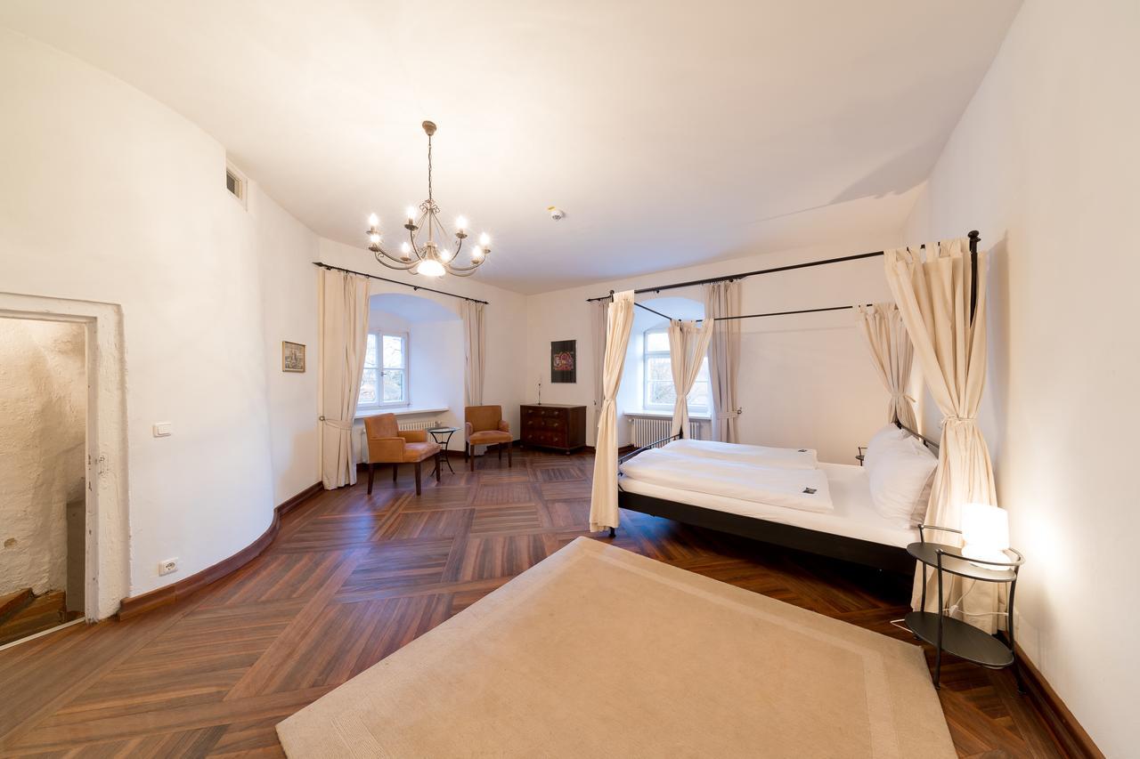 ארנסטורף Schlossparkhotel Mariakirchen מראה חיצוני תמונה