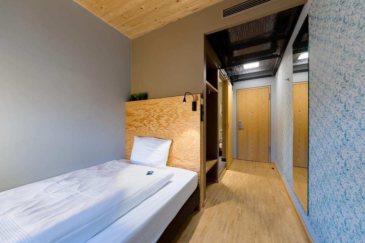 ארנסטורף Schlossparkhotel Mariakirchen מראה חיצוני תמונה